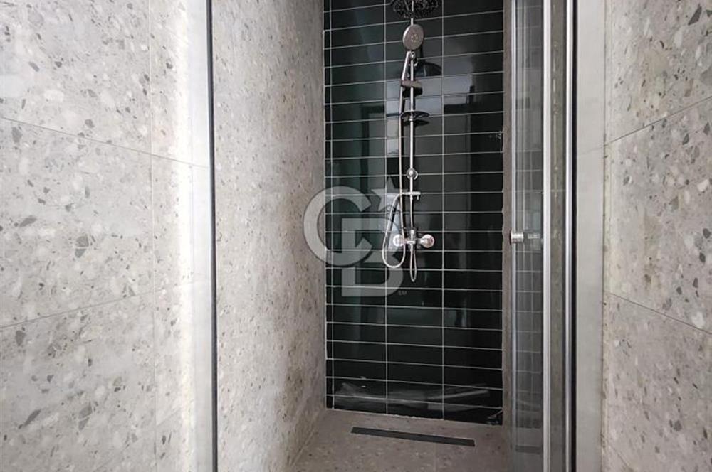 KARTEPE ZERAY ESİLDE 3+/1 150M2 SATILIK ÇATI DUBLEKSİ