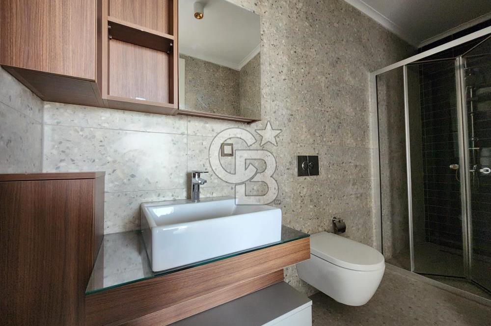 KARTEPE ZERAY ESİLDE 3+/1 150M2 SATILIK ÇATI DUBLEKSİ