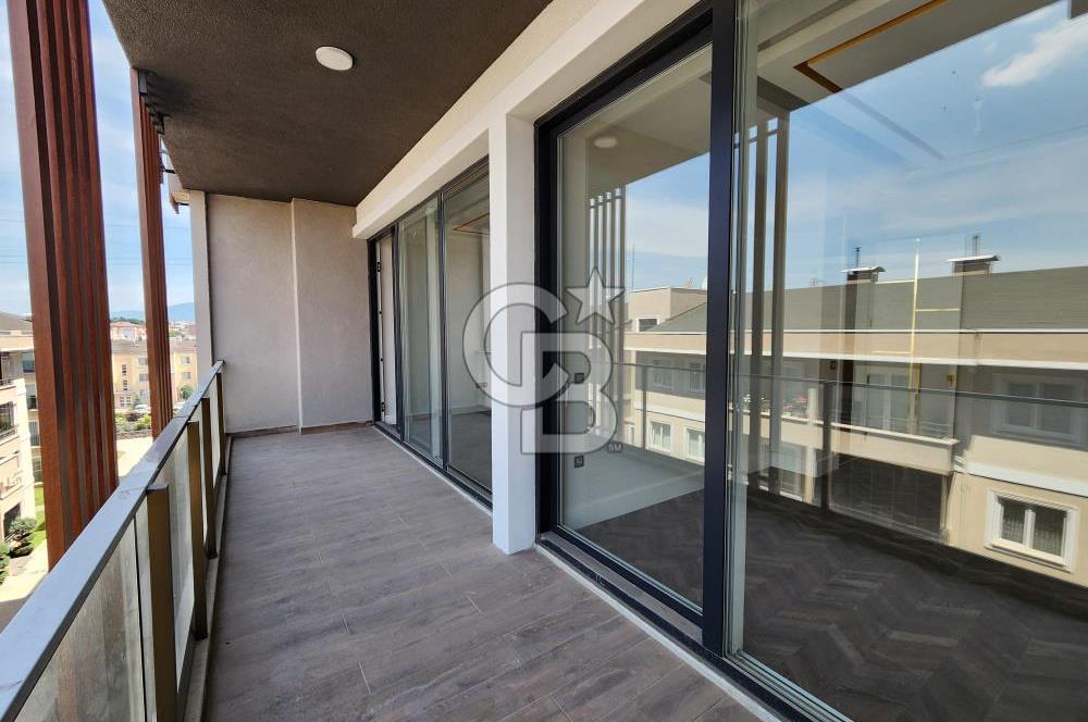 KARTEPE ZERAY ESİLDE 3+/1 150M2 SATILIK ÇATI DUBLEKSİ