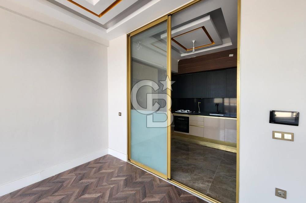 KARTEPE ZERAY ESİLDE 3+/1 150M2 SATILIK ÇATI DUBLEKSİ