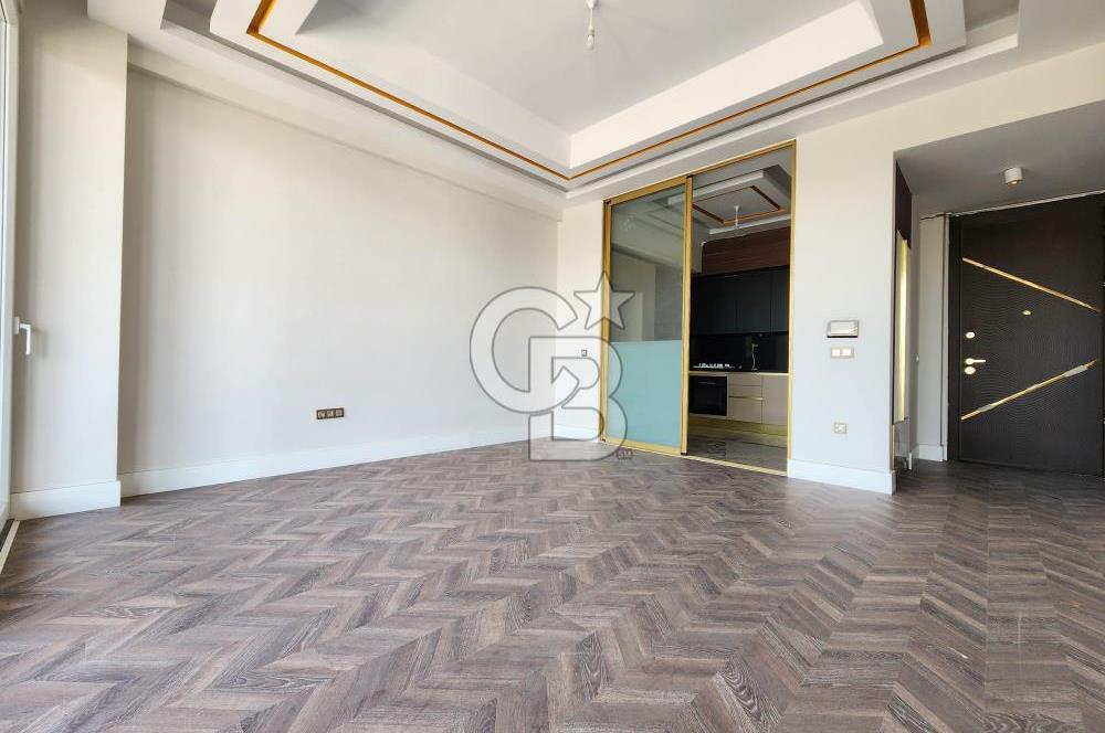 KARTEPE ZERAY ESİLDE 3+/1 150M2 SATILIK ÇATI DUBLEKSİ