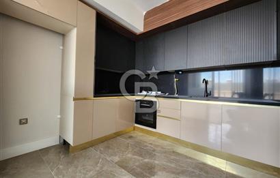 KARTEPE ZERAY ESİLDE 3+/1 150M2 SATILIK ÇATI DUBLEKSİ