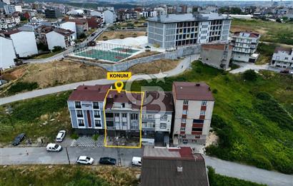 NENEHATUNDA BAHÇELİ VE OTOPARKLI SATILIK BİNA