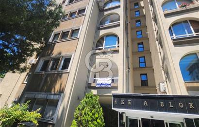 KOZYATAĞI EKE SİTESİ'NDE MERKEZİ KONUMDA  3,5+1  KİRALIK DAİRE