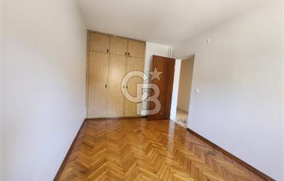 KOZYATAĞI EKE SİTESİ'NDE MERKEZİ KONUMDA  3,5+1  KİRALIK DAİRE