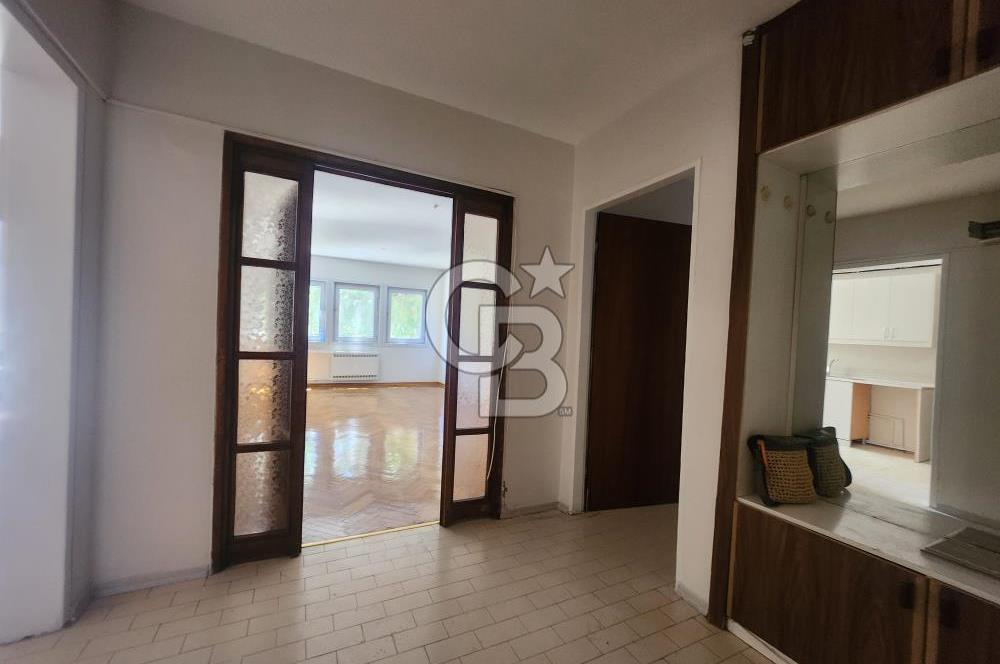 KOZYATAĞI EKE SİTESİ'NDE MERKEZİ KONUMDA  3,5+1  KİRALIK DAİRE