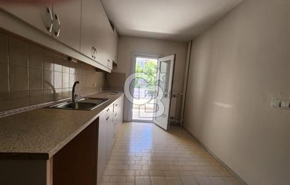 KOZYATAĞI EKE SİTESİ'NDE MERKEZİ KONUMDA  3,5+1  KİRALIK DAİRE