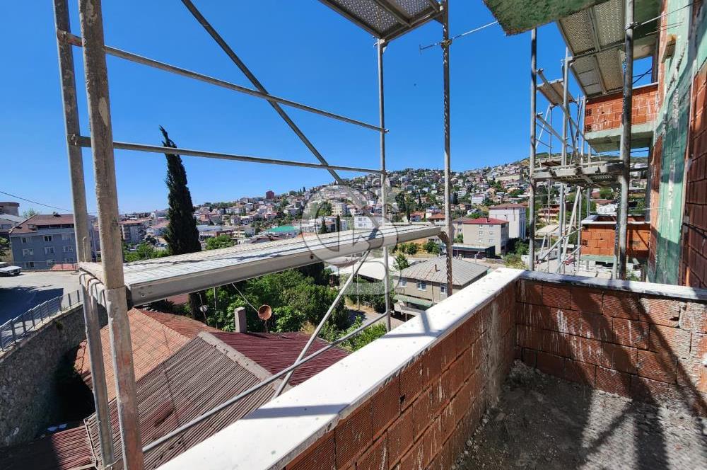 KÖŞKLÜÇEŞME MH YIL SONUNA TESLİM 2+1/89M2 GENİŞ SATILIK ARAKAT