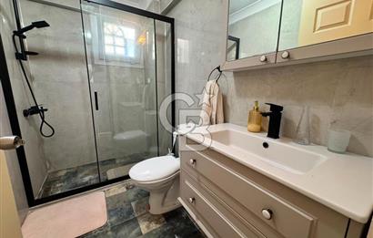 Cunda Lale Adası'nda Kiralık Yazlık Villa