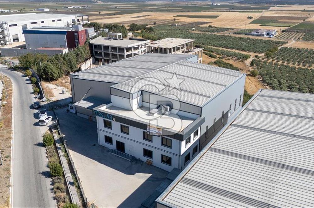 İzmir İTOB OSB'de yüksek tavanlı Prestijli Üretim Tesisi