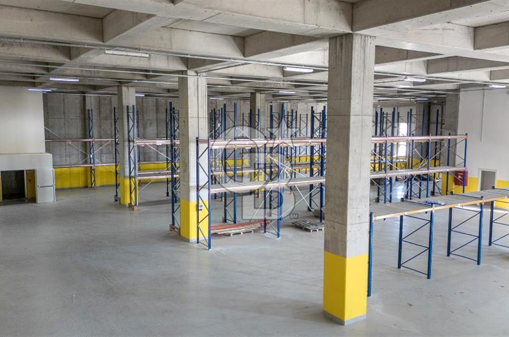 İzmir İTOB OSB'de yüksek tavanlı Prestijli Üretim Tesisi