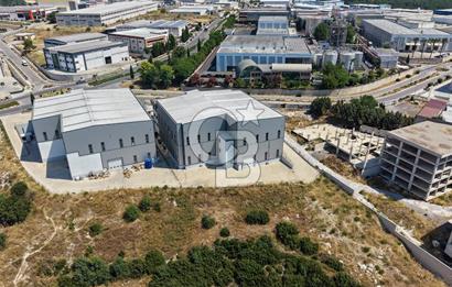 İzmir İTOB OSB'de yüksek tavanlı Prestijli Üretim Tesisi