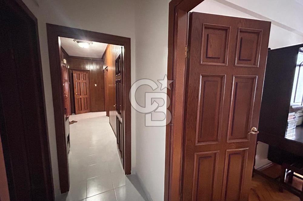 ÜSKÜDAR DA CADDE ÜZERİNDE SATILIK 3+1 DAİRE