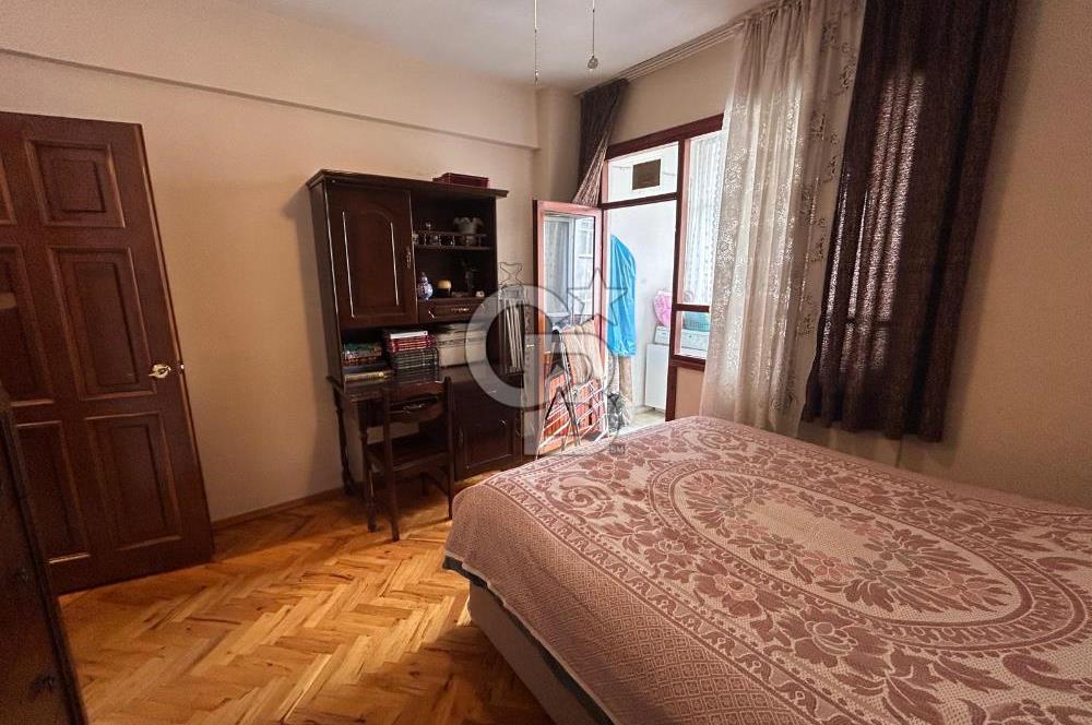 ÜSKÜDAR DA CADDE ÜZERİNDE SATILIK 3+1 DAİRE