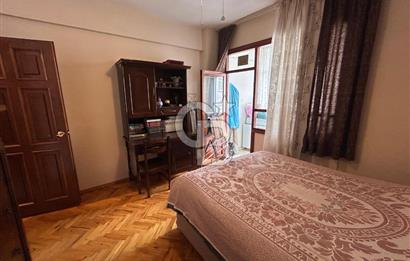 ÜSKÜDAR DA CADDE ÜZERİNDE SATILIK 3+1 DAİRE