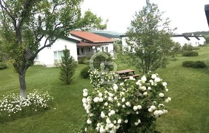 ÇAMLIDERE BEYLER MAH. KAFKAS EVLERİNDE SATILIK DUBLEKS VİLLA