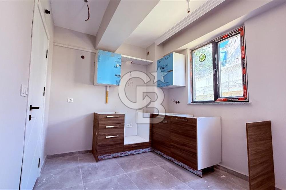 ÇANAKKALE'DE BOĞAZ MANZARALI ARAKAT,SIFIR SATILIK 2+1 DAİRE