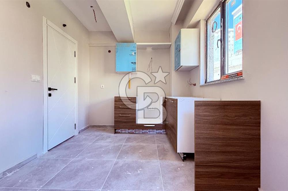 ÇANAKKALE'DE BOĞAZ MANZARALI ARAKAT,SIFIR SATILIK 2+1 DAİRE
