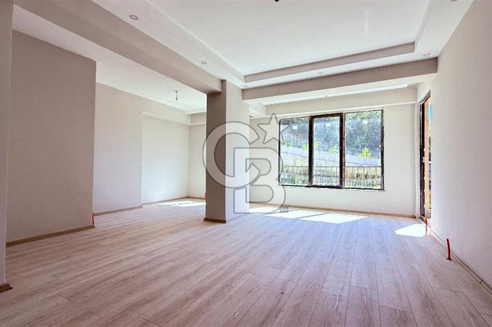 ÇANAKKALE'DE BOĞAZ MANZARALI ARAKAT,SIFIR SATILIK 2+1 DAİRE