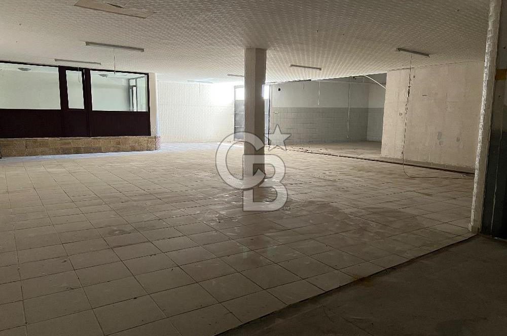 BALGAT' TA MERKEZİ KONUMDA CADDEYE CEPHELİ KÖŞE BİNA