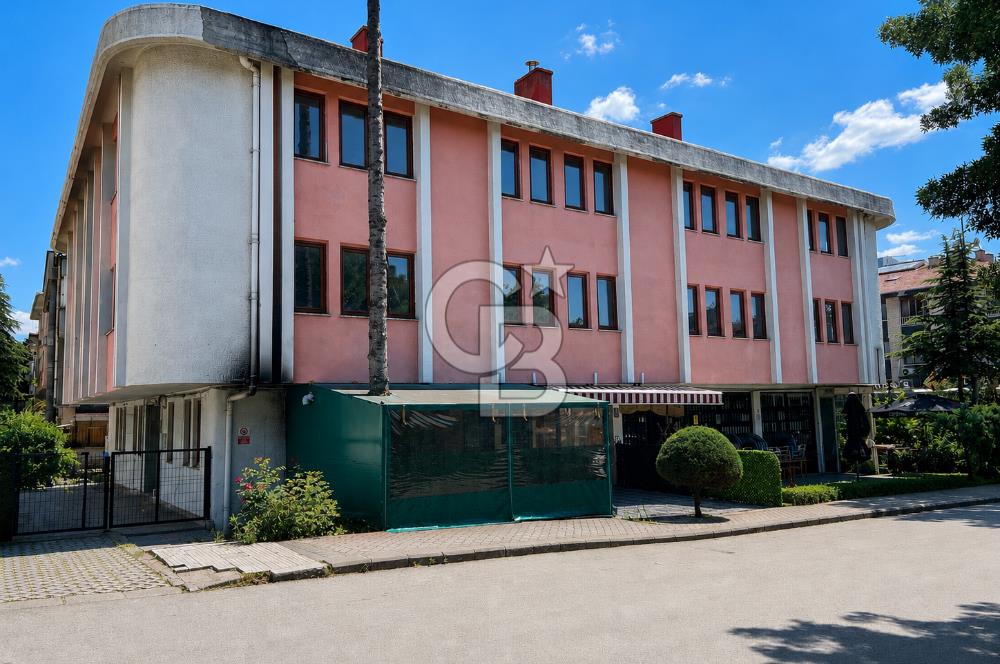 BALGAT' TA MERKEZİ KONUMDA CADDEYE CEPHELİ KÖŞE BİNA