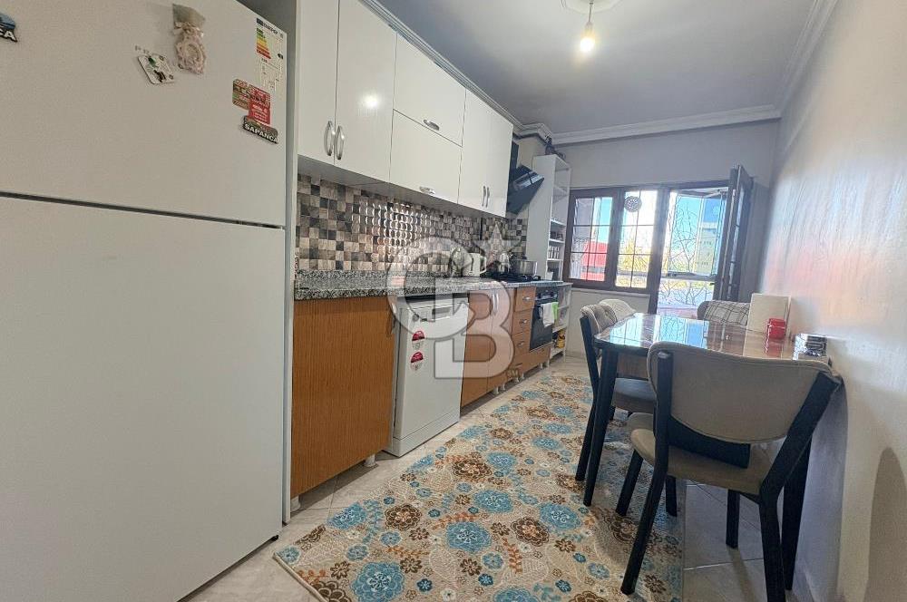 HARAÇÇININ EN İŞLEK CADDESİNDE FERAH 2+1 ARA KAT