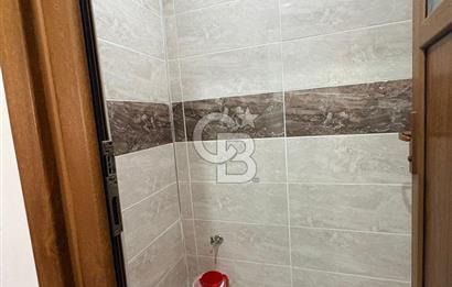 HARAÇÇININ EN İŞLEK CADDESİNDE FERAH 2+1 ARA KAT