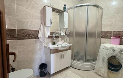 HARAÇÇININ EN İŞLEK CADDESİNDE FERAH 2+1 ARA KAT