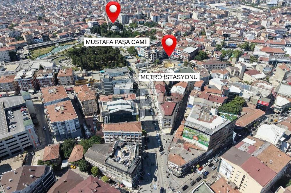PRESTİJLİ LOKASYON! GEBZE ÇARŞI MERKEZ'DE 135 m² DÜKKAN