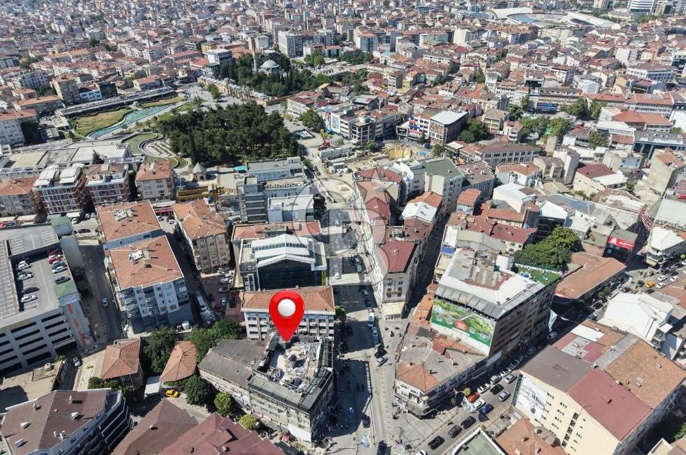 PRESTİJLİ LOKASYON! GEBZE ÇARŞI MERKEZ'DE 135 m² DÜKKAN