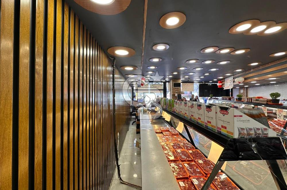 PRESTİJLİ LOKASYON! GEBZE ÇARŞI MERKEZ'DE 135 m² DÜKKAN
