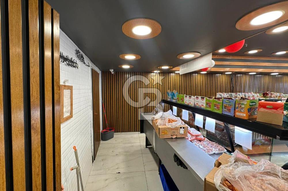 PRESTİJLİ LOKASYON! GEBZE ÇARŞI MERKEZ'DE 135 m² DÜKKAN