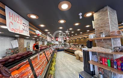 PRESTİJLİ LOKASYON! GEBZE ÇARŞI MERKEZ'DE 135 m² DÜKKAN