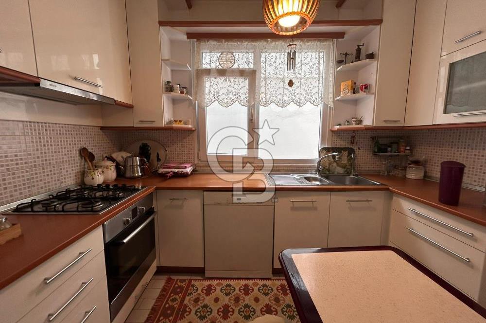 ÜSKÜDAR SELAMİ ALİ CADDESİ ÜZERİ SATILIK 3+1 DAİRE