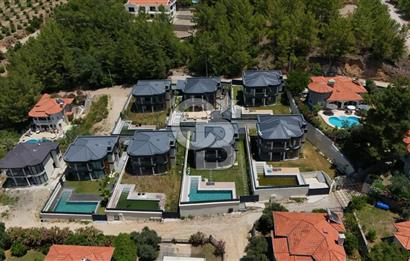 Muğla Dalaman da Satılık Havuzlu Lüks Villa