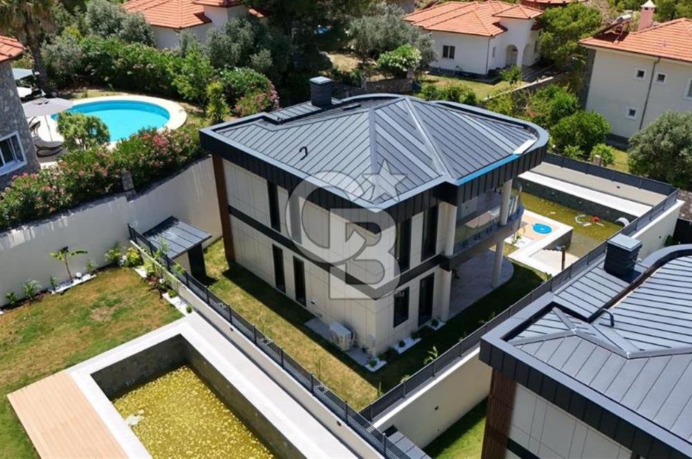 Muğla Dalaman da Satılık Havuzlu Lüks Villa