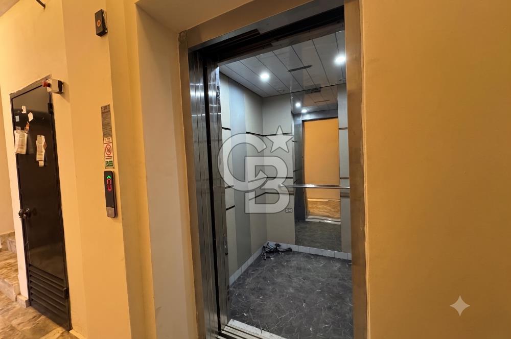 SEYREK PAZAR YERİ, BAKIRÇAY Ü. ANA CADDE YAKINI SATILIK YENİ 1+1
