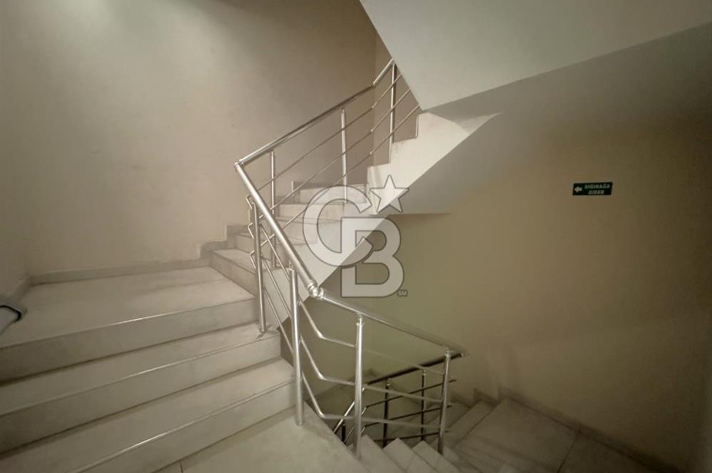 KARŞIYAKA İMBATLI’DA MERKEZİ KONUMDA 2+1 KİRALIK ARA KAT DAİRE