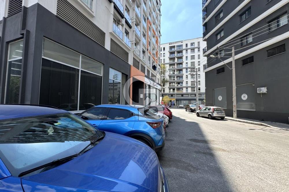 KARŞIYAKA İMBATLI’DA MERKEZİ KONUMDA 2+1 KİRALIK ARA KAT DAİRE