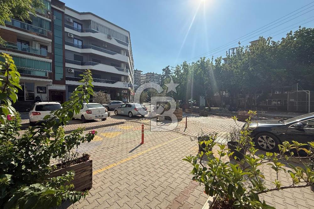 İzmir karsiyaka demirkopru de dukkan