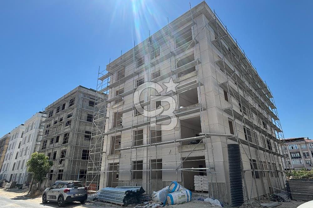 BÜYÜKÇEKMECE FATİH MAHALLESİ CENGİZ TOPEL CSDDESİ YÜCESAN KONAKLARI’NDA SATILIK 2+1 BALKONLU DAİRE