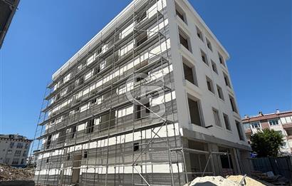 BÜYÜKÇEKMECE FATİH MAHALLESİ CENGİZ TOPEL CSDDESİ YÜCESAN KONAKLARI’NDA SATILIK 2+1 BALKONLU DAİRE