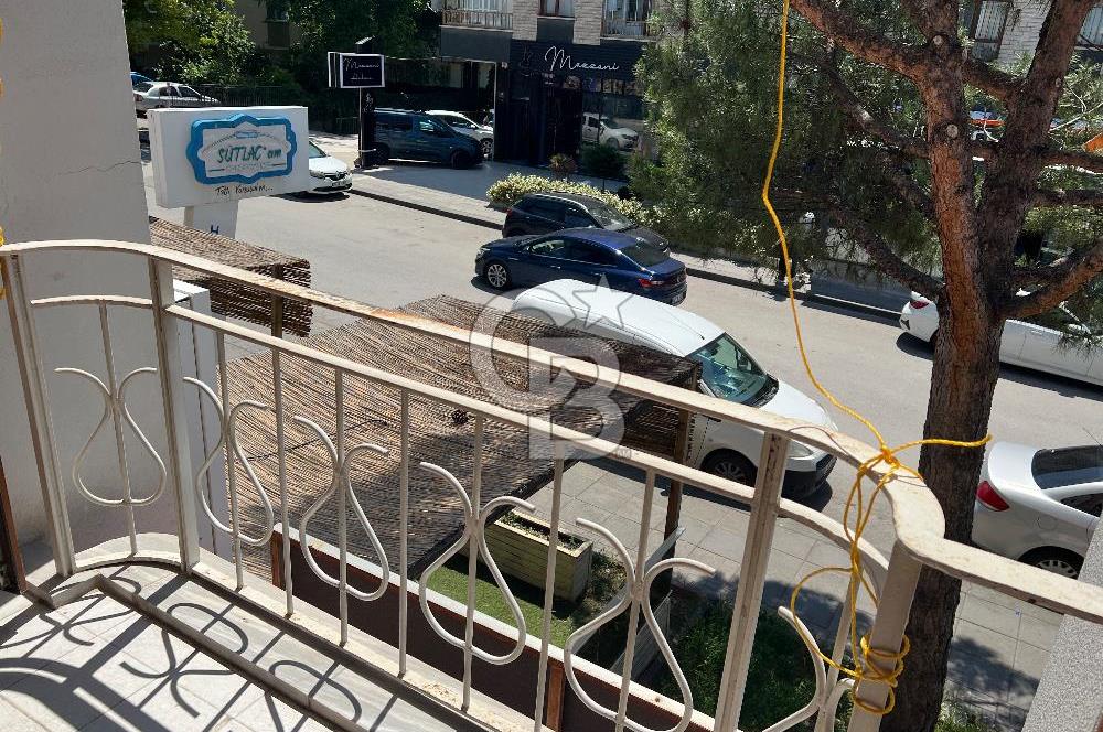 BALGAT' TA MERKEZİ KONUMDA CADDEYE CEPHELİ KÖŞE BİNA