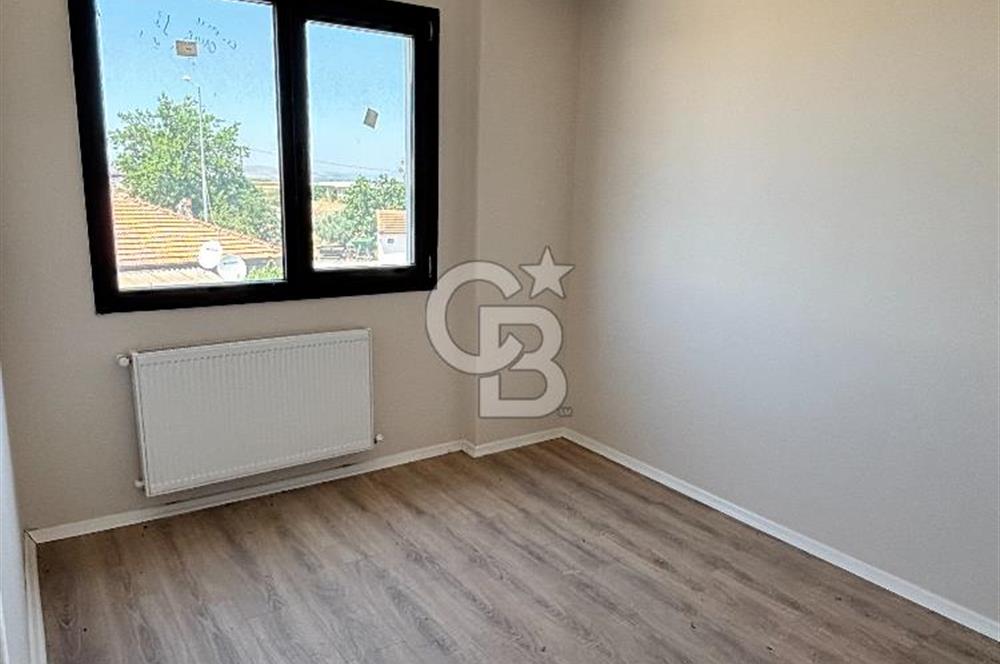 SEYREK PAZAR YERİ, BAKIRÇAY Ü. ANA CADDE YAKINI SATILIK YENİ 1+1