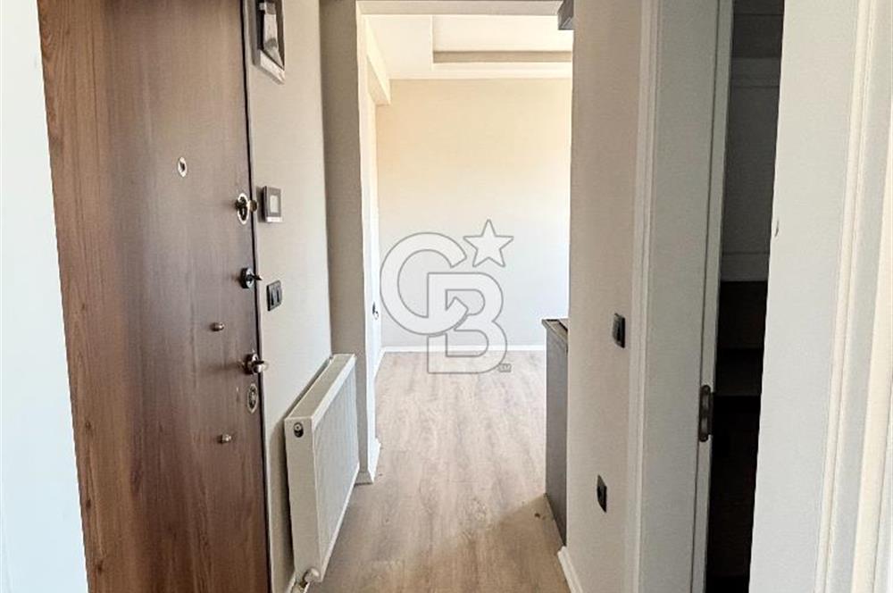 SEYREK PAZAR YERİ, BAKIRÇAY Ü. ANA CADDE YAKINI SATILIK YENİ 1+1