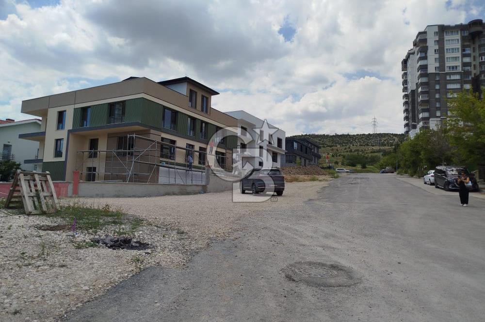 ESKİŞEHİR YOLU BORUSAN KARŞISI SATILIK İŞYERİ VİLLA