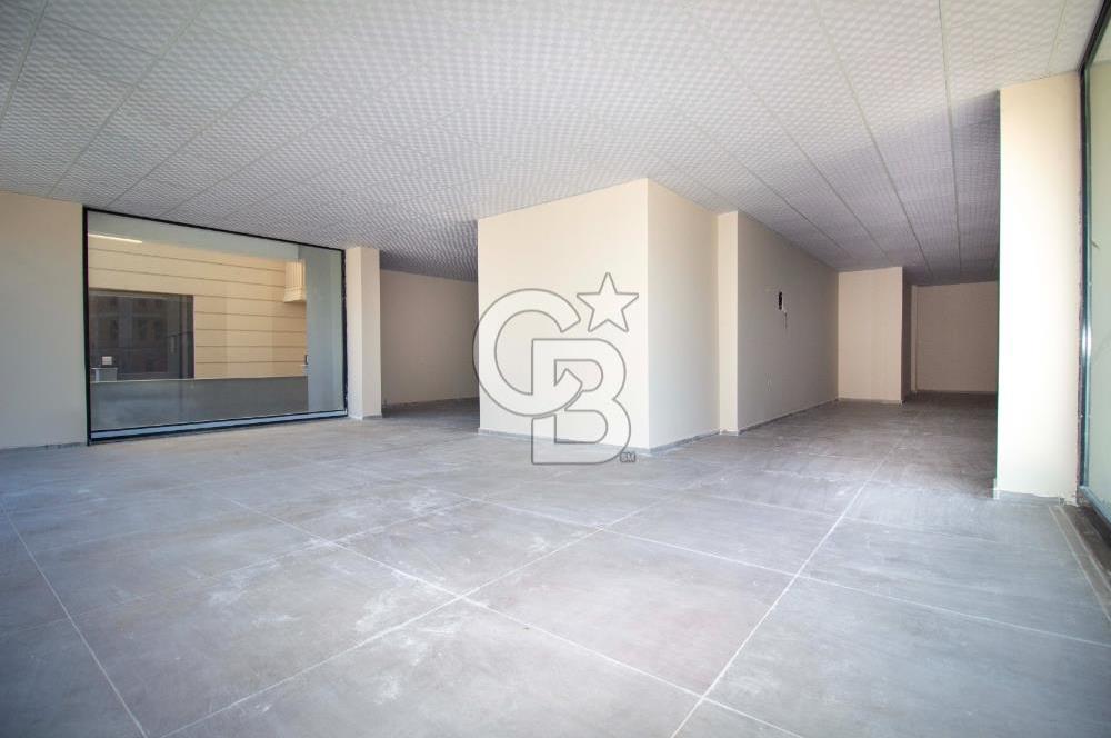 CB EAGLE'dan ATATÜRK BULVARI'NDA 310 m² SATILIK İŞ YERİ