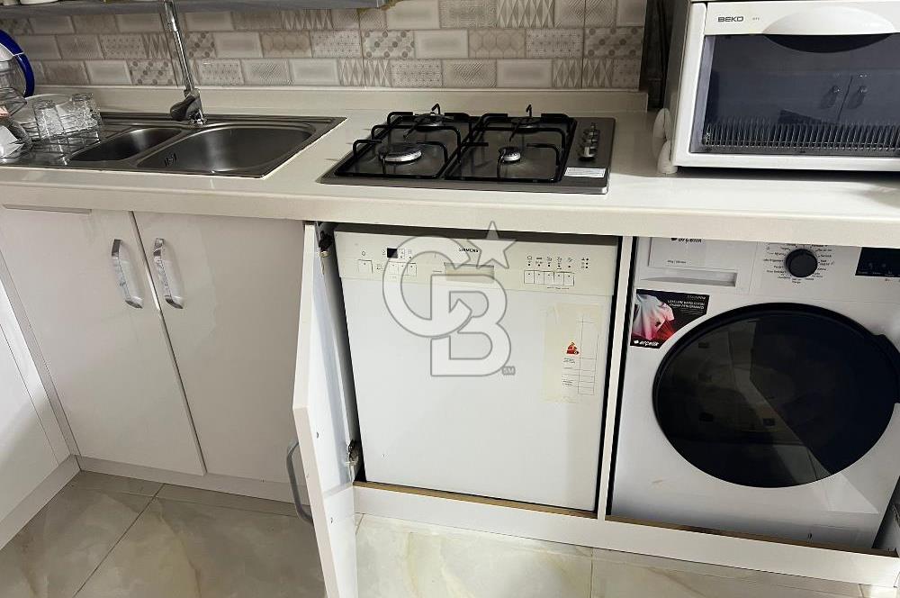 Ortaköy Aydınlık Sokak'ta satılık ferah 2+1 daire