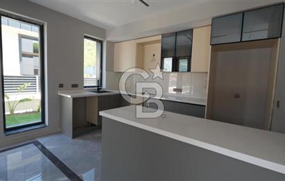 Dalaman EOS ta 450m² Bahçeli, Havuzlu, Sıfır Lüks Villa