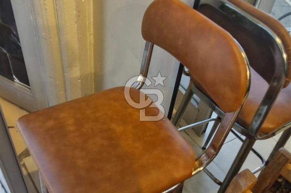 MERKEZİ KONUMDA HAZIR KURULU DÜZEN DEVREN SATILIK ERKEK KUAFÖRÜ